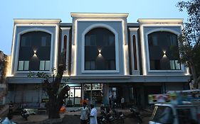 Hotel Rrr 4*